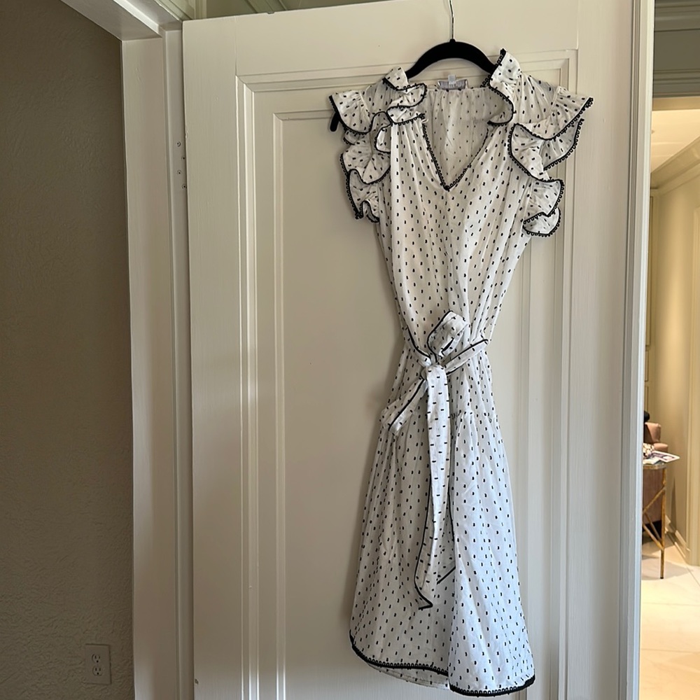 Black and white Christy Lynn dress size XS.